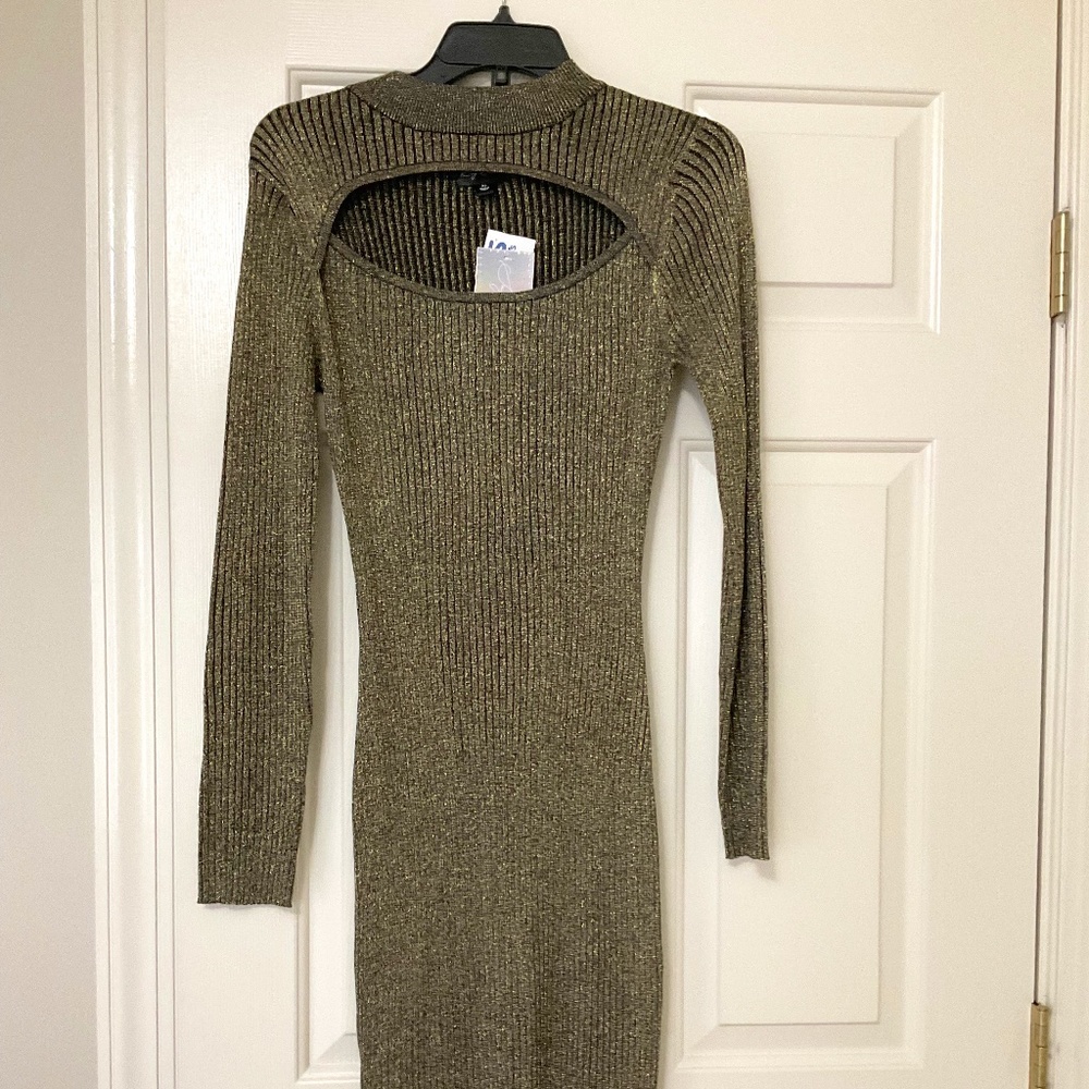 Cut Out Keyhole Long Sleeve Sweater High Neck, Party Midi Dress in Black/gold